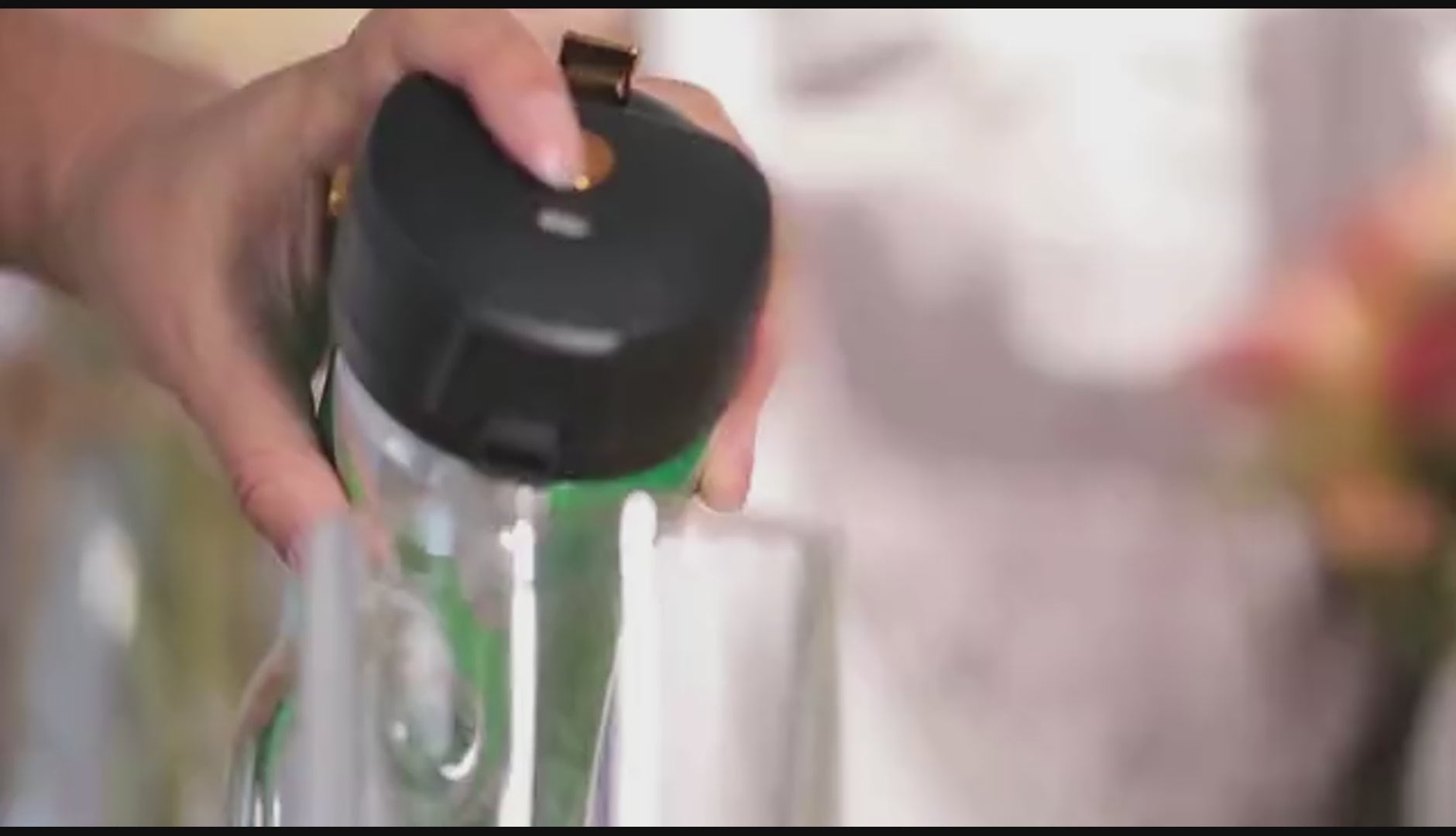 drink and protable beer foam machine